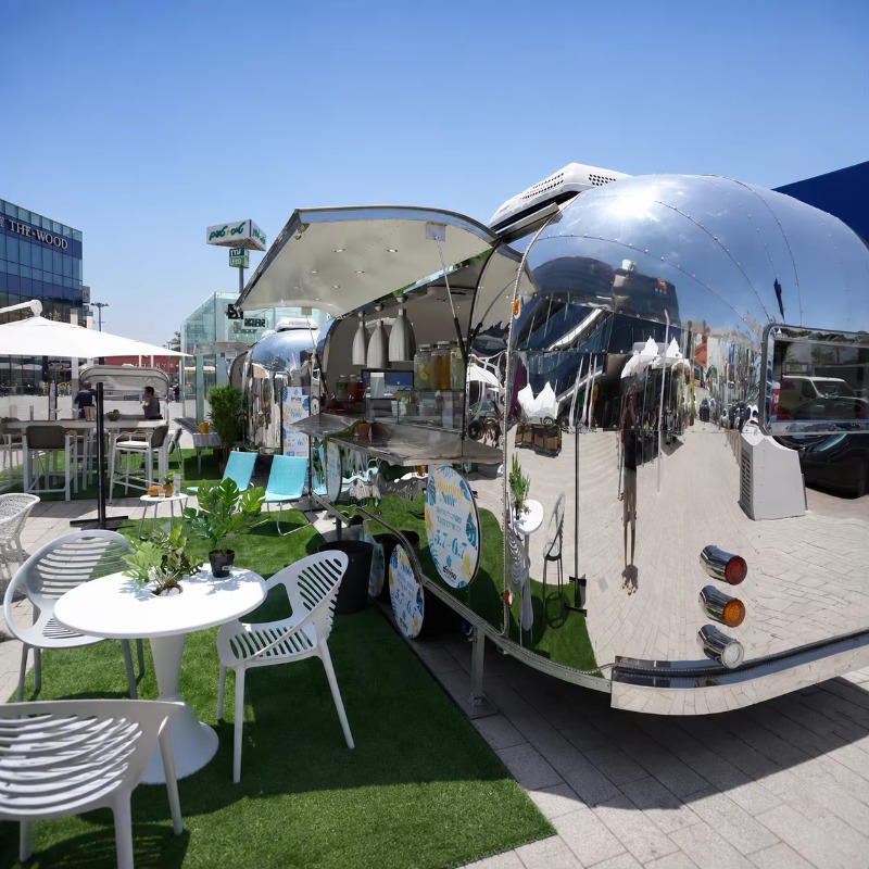 Food truck, kawiarnia na przyc – Coffee Van Equipment recenzja i cena